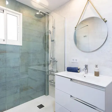 Lägenhet Bonito Apartamento En El Centro De *